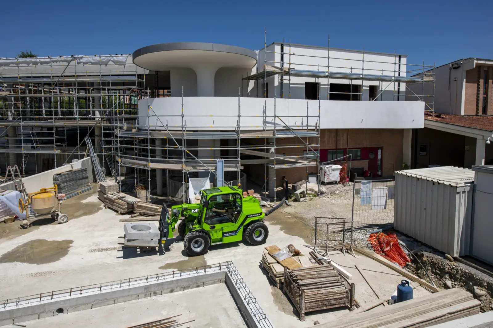 Merlo eWorker auf einer Hochbaustelle